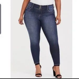 Torrid Cascade Blue Jeggings Size 28T